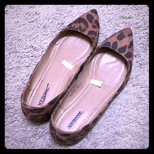 Leopard flats size 8.5